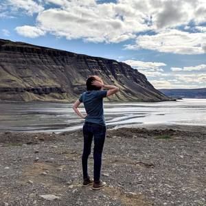 Meet your Posher, Teri